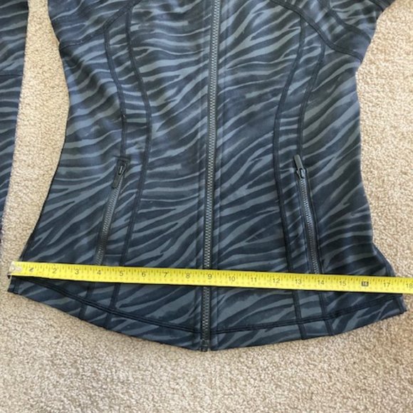 Lululemon Define Jacket Le Tigre Camo Deep Coal Multi Size 6 - Picture 5 of 5